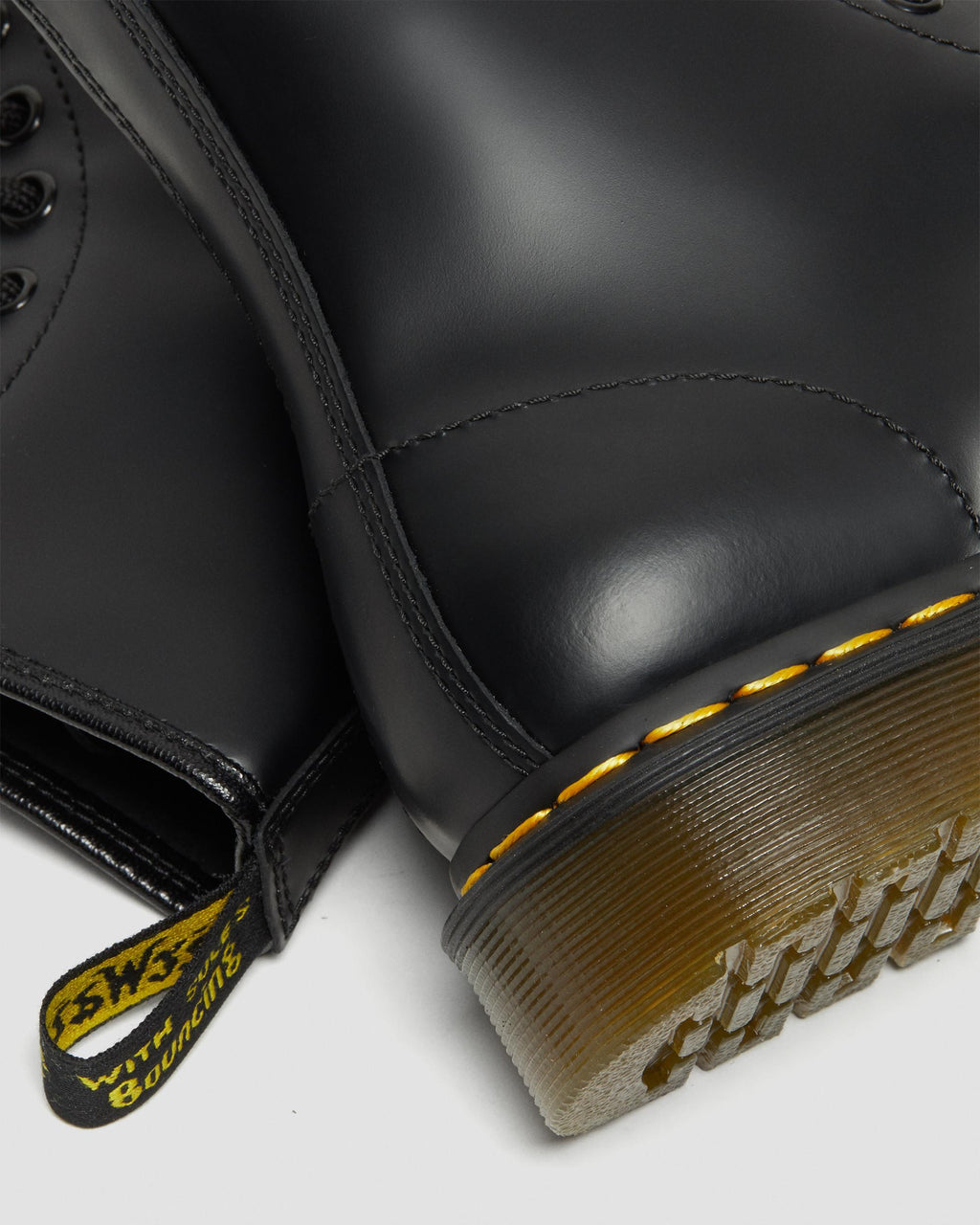 Botas 1460 para mujer en cuero Smooth Dr. Martens - vista trasera