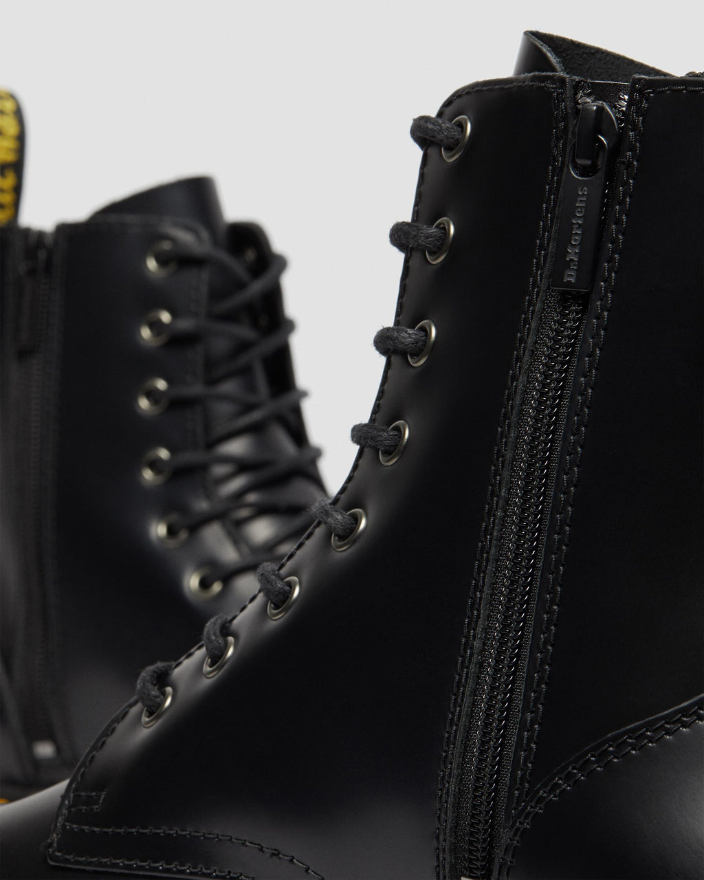 Botas con plataforma Jadon de piel Smooth Dr. Martens - vista trasera