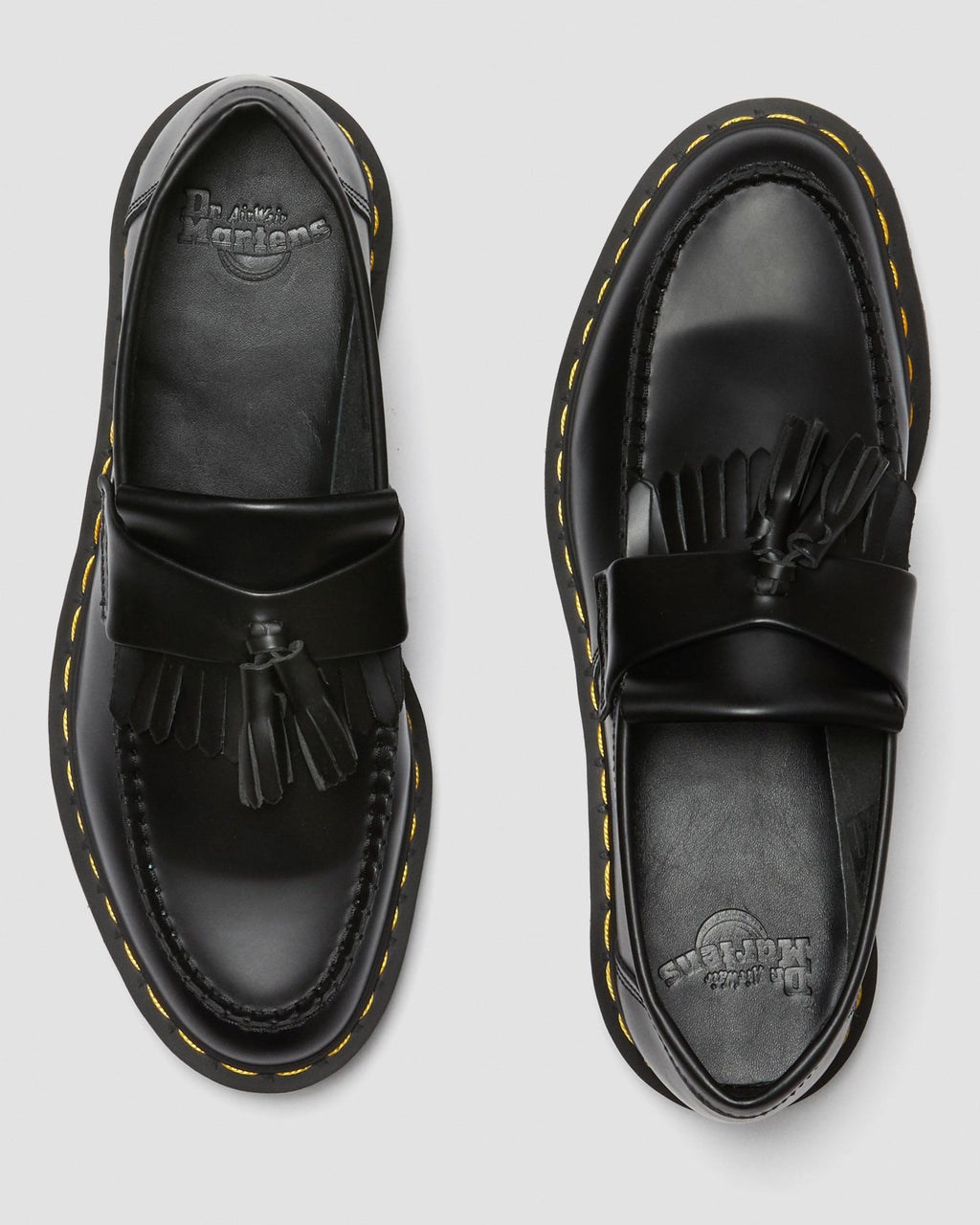 Mocasines Adrian Yellow Stitch de cuero Smooth con borla