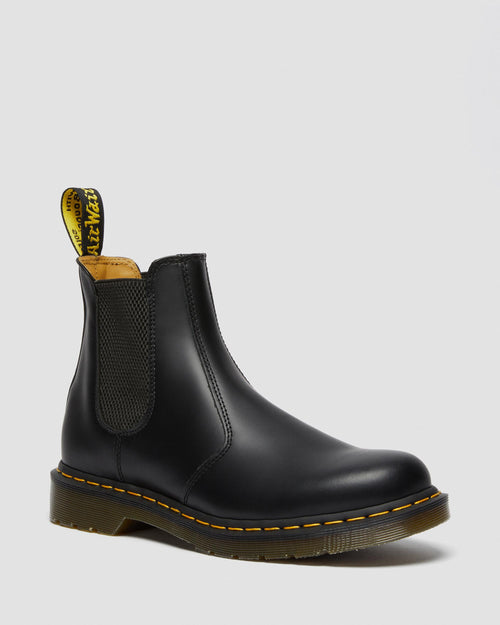 Botas Chelsea 2976 Yellow Stitch de cuero Smooth Dr. Martens - vista frontal