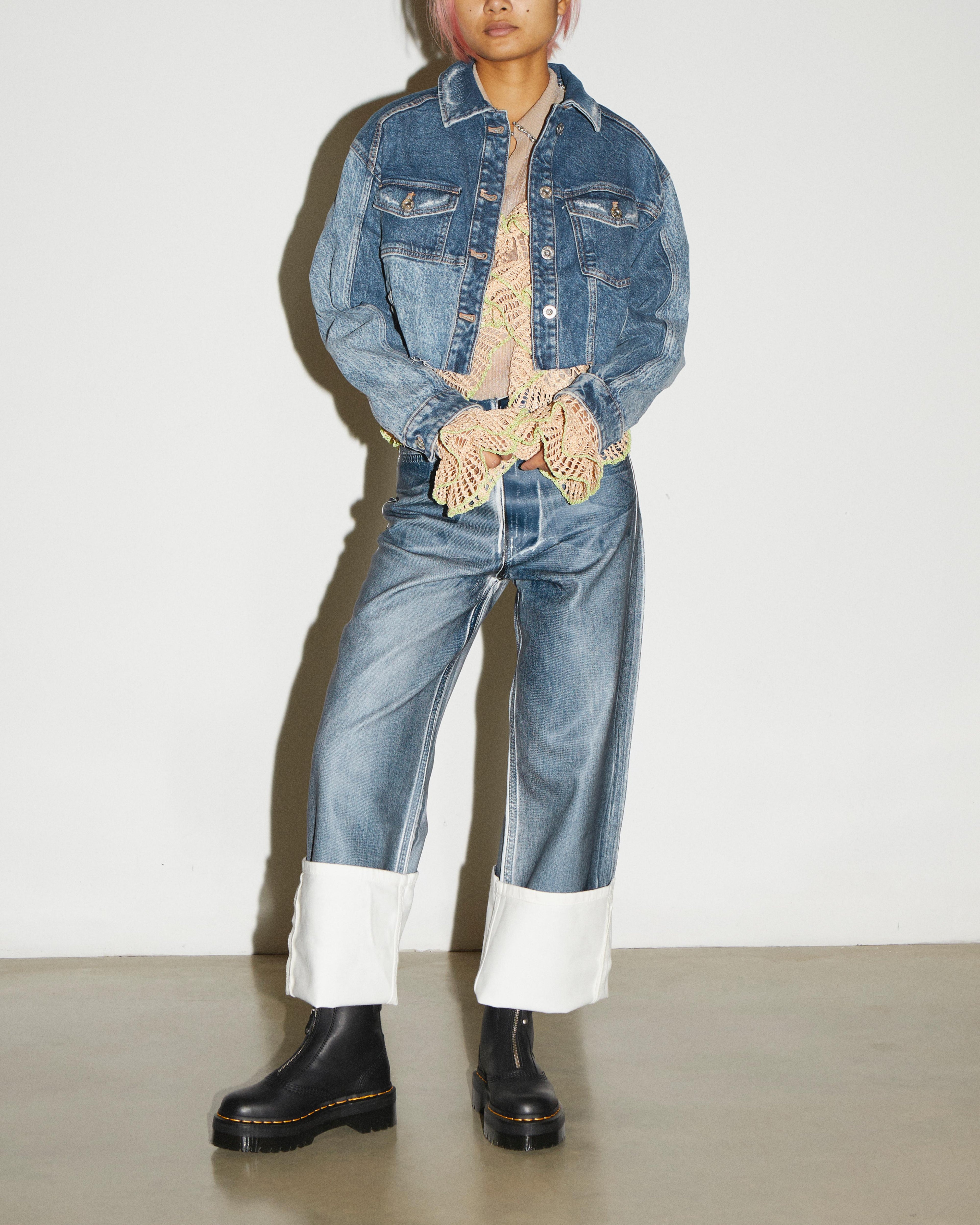 Botas con plataforma Jetta Dr. Martens - vista lateral