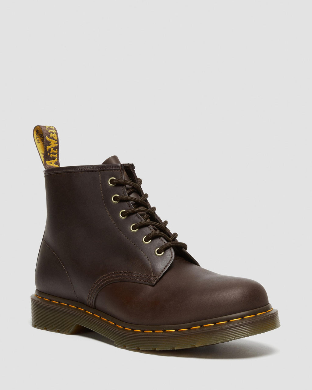 Botines 101 de cuero Crazy Horse Dr. Martens - vista frontal