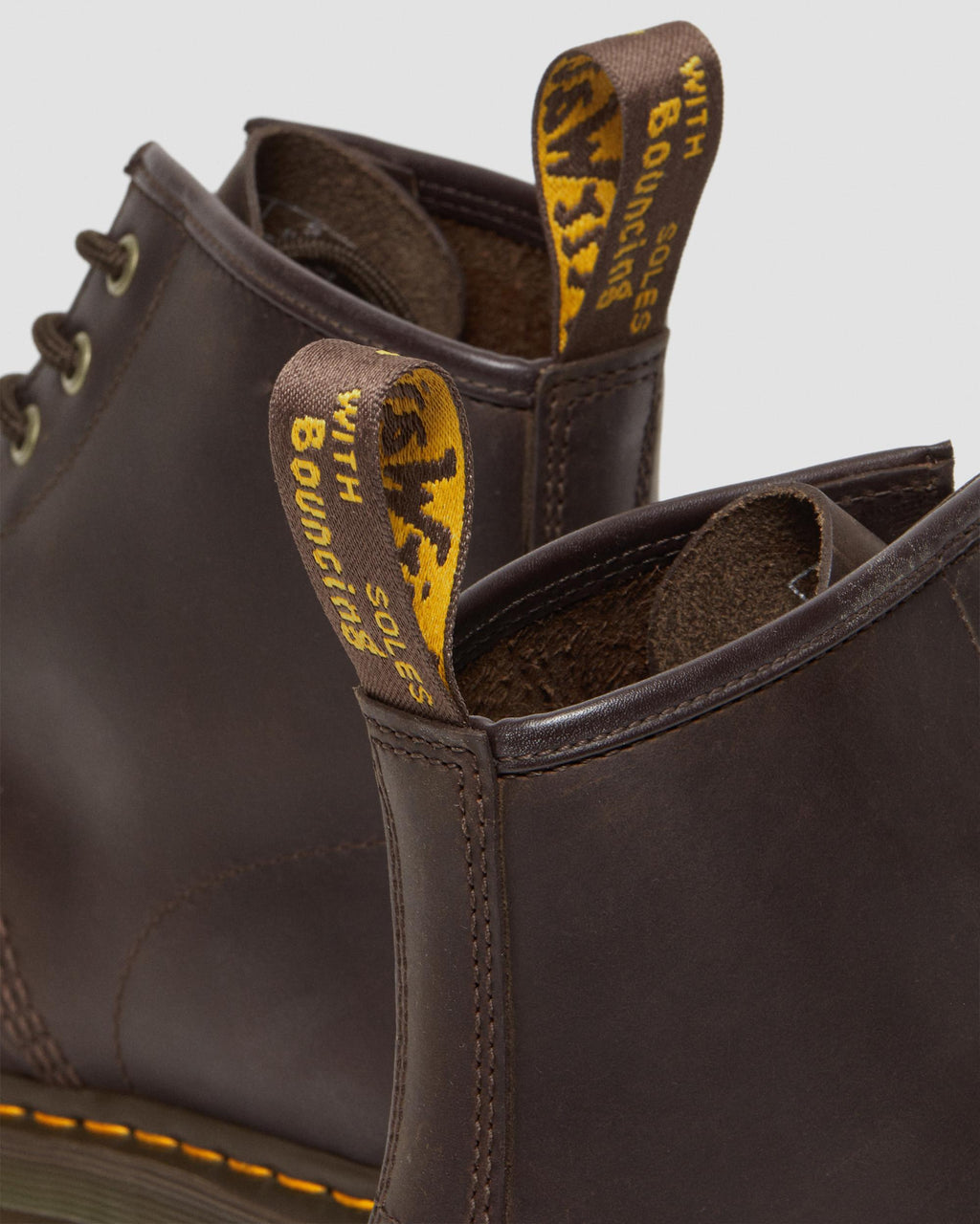 Botines 101 de cuero Crazy Horse Dr. Martens - imagen 7