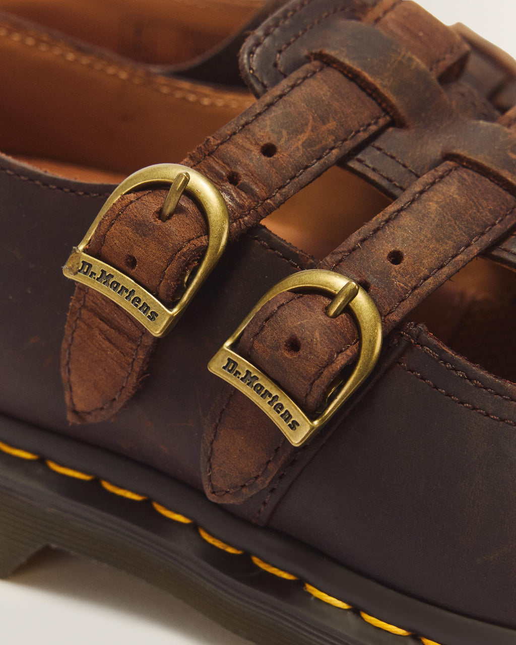 Merceditas 8065 de cuero Crazy Horse