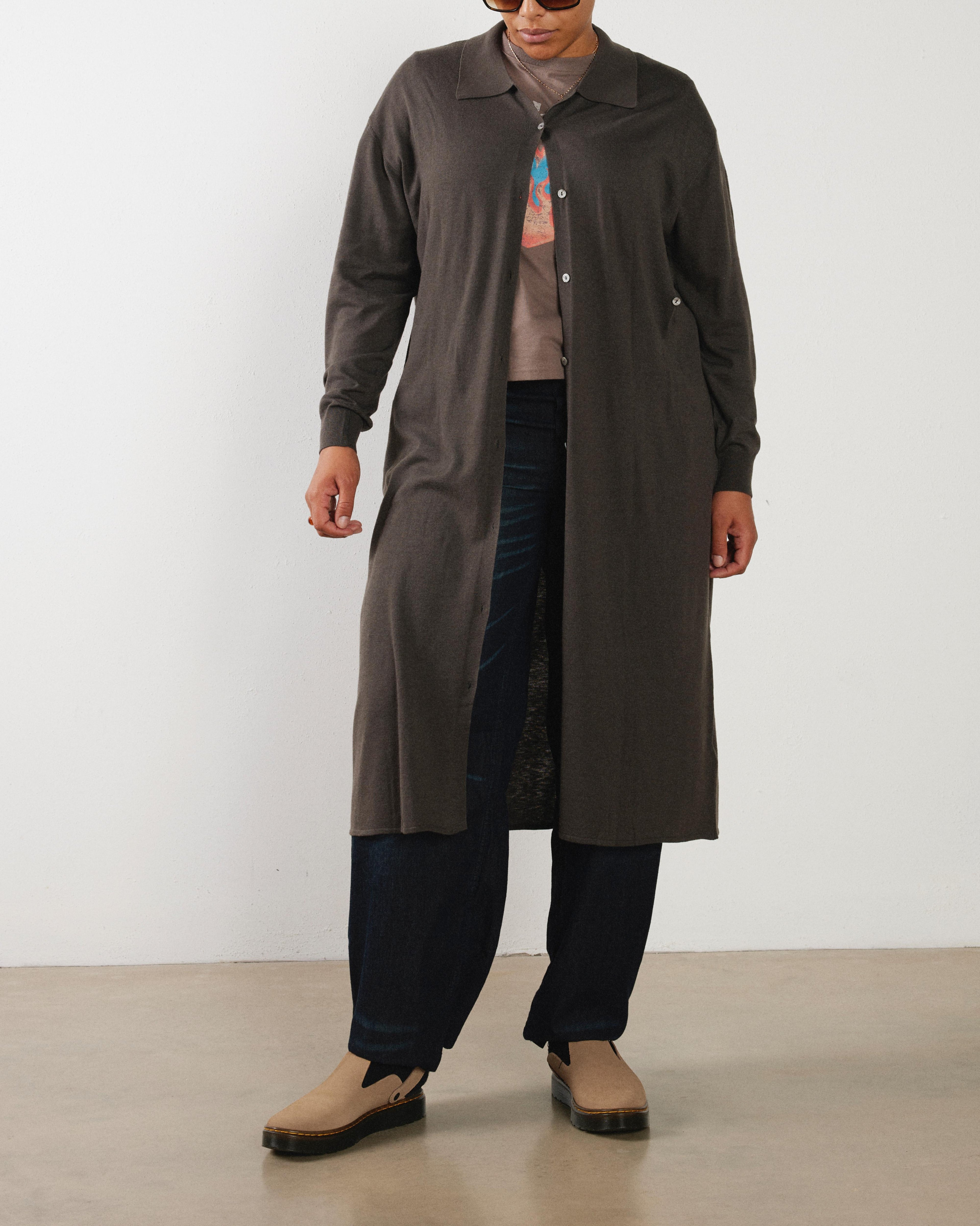 Zuecos Carlson de Gamuza