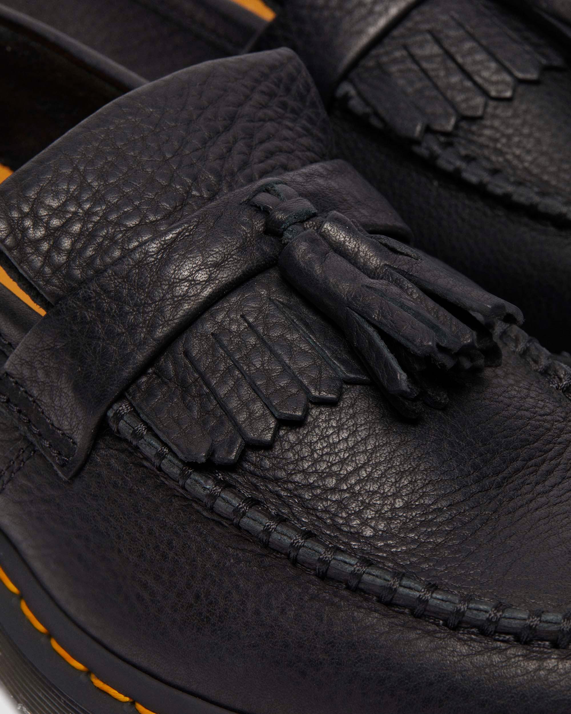 Mocasines Adrian de piel Ambassador con borla Dr. Martens - vista trasera
