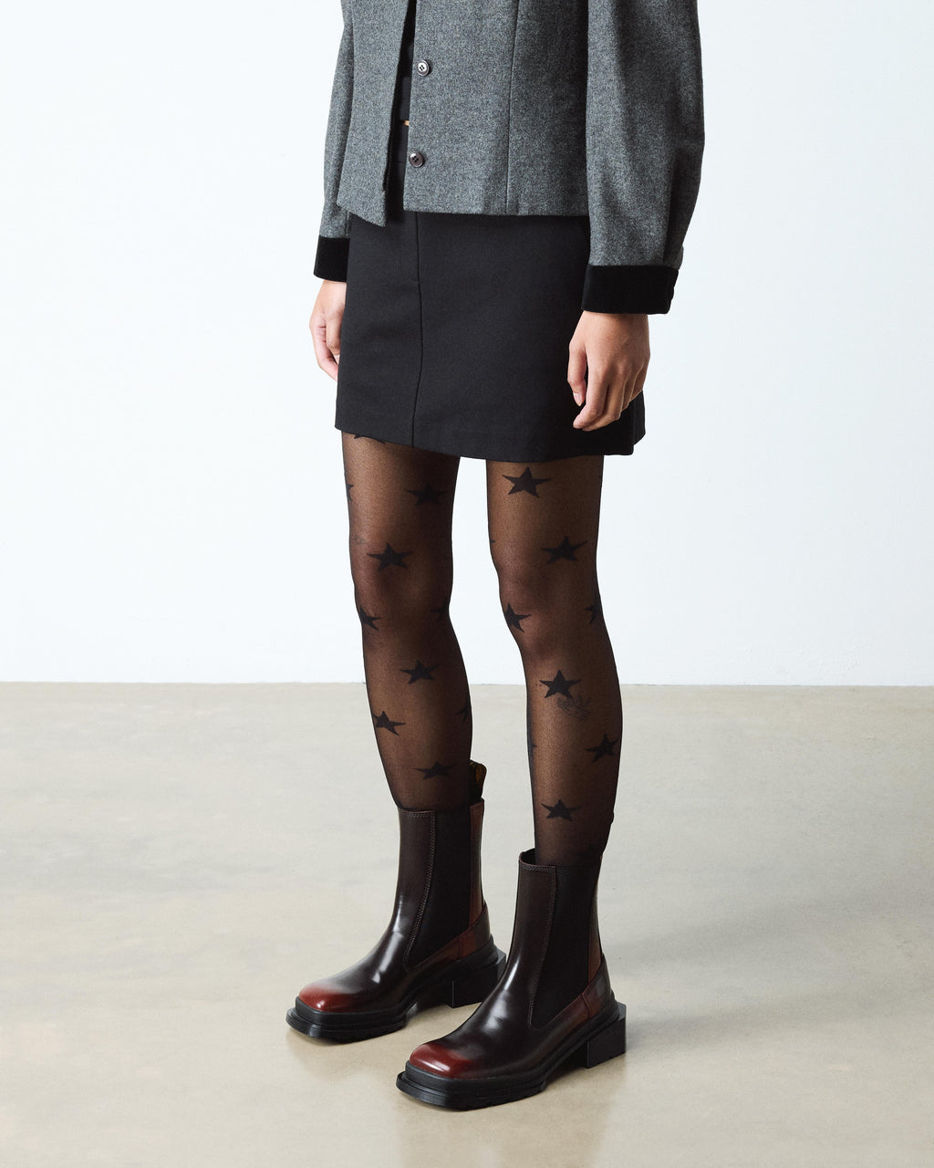 Botas Chelsea Maybole de cuero con puntera cuadrada Dr. Martens - vista lateral