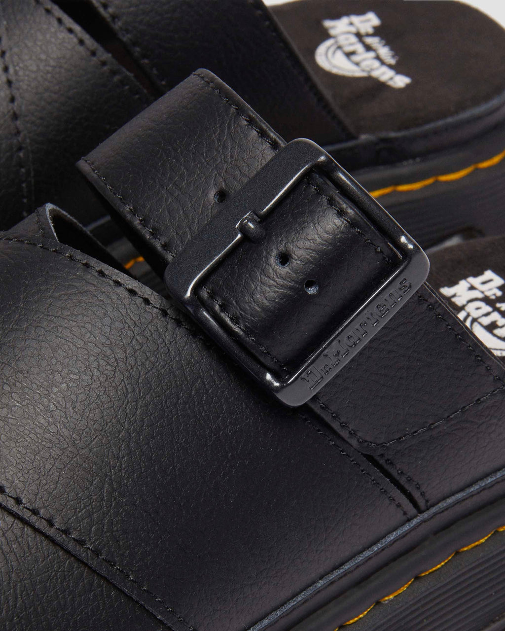 Sandalias Mattison Dr. Martens - vista trasera