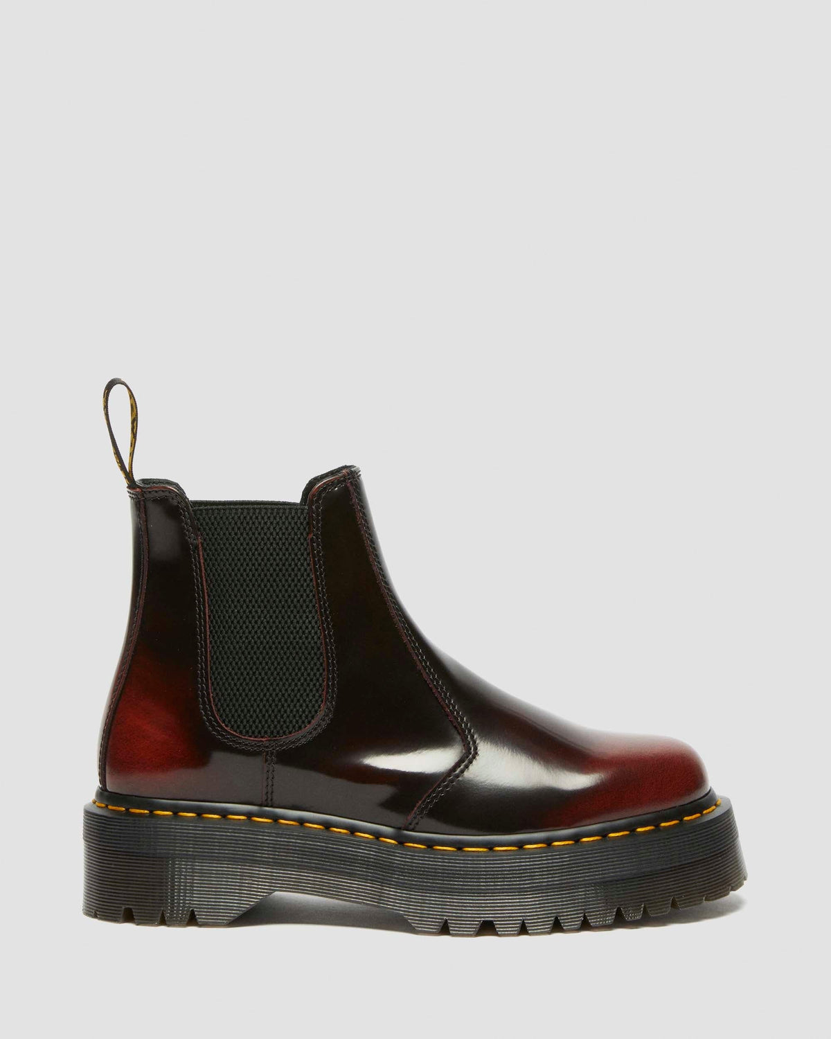 Botas Chelsea 2976 Yellow Stitch de cuero Arcadia Dr. Martens - imagen 6