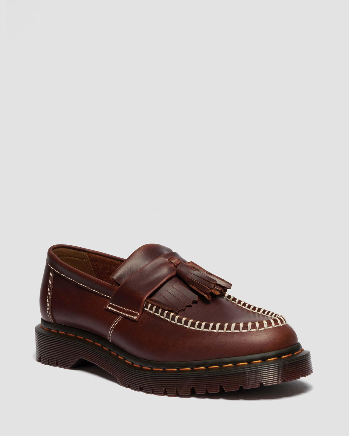 Mocasines Adrian de cuero Orleans con borlas