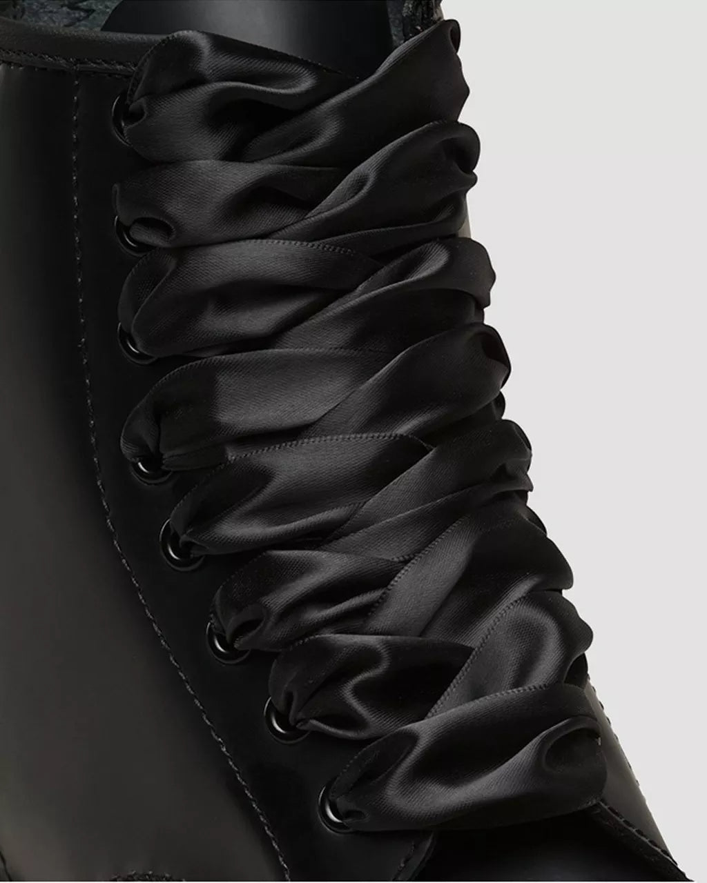 Cordones de cinta de 140 cm (8-10 ojales)