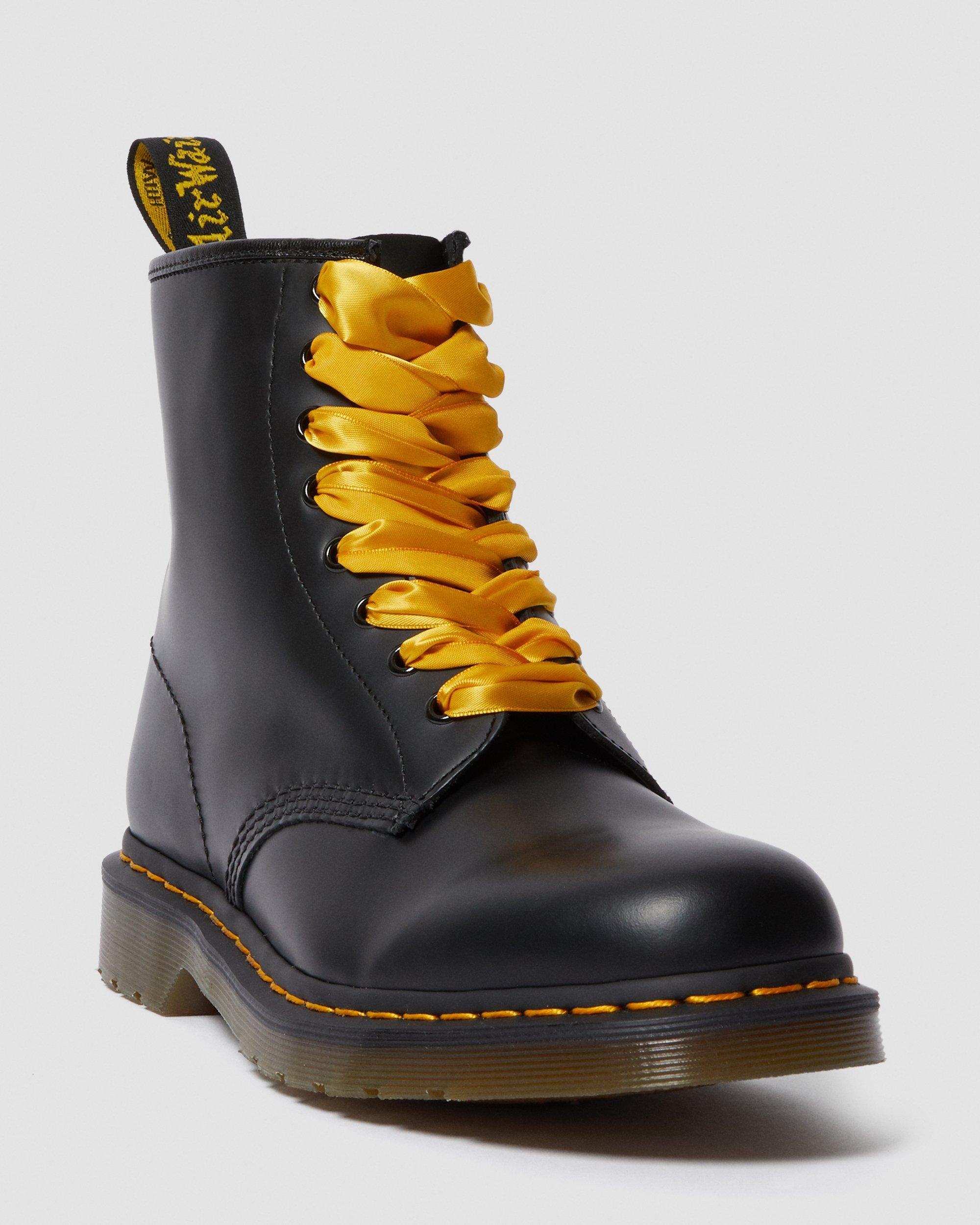 Cordones de cinta de 140cm (8-10 ojales) Dr. Martens - vista lateral