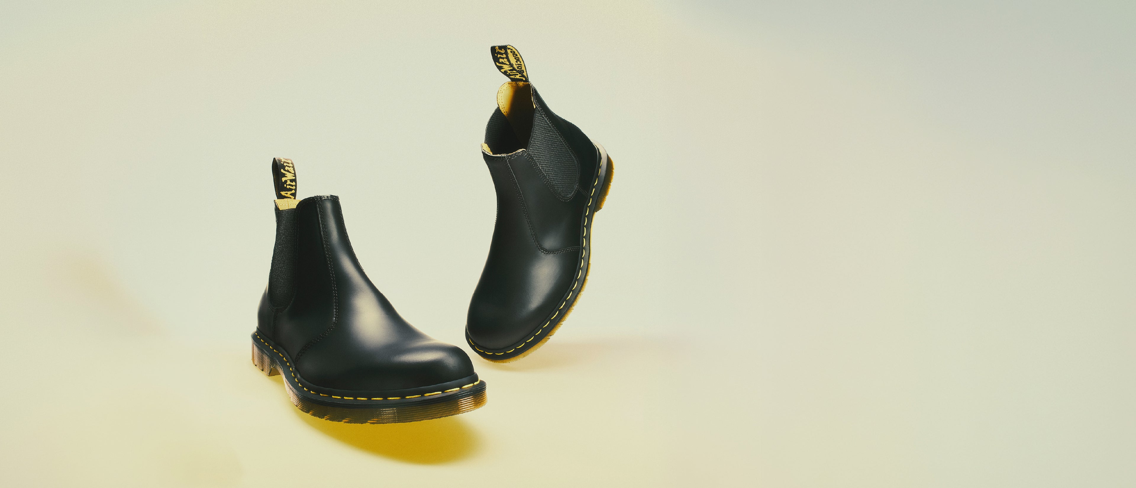 Botas Dr. Martens 1460 originales — Hero principal