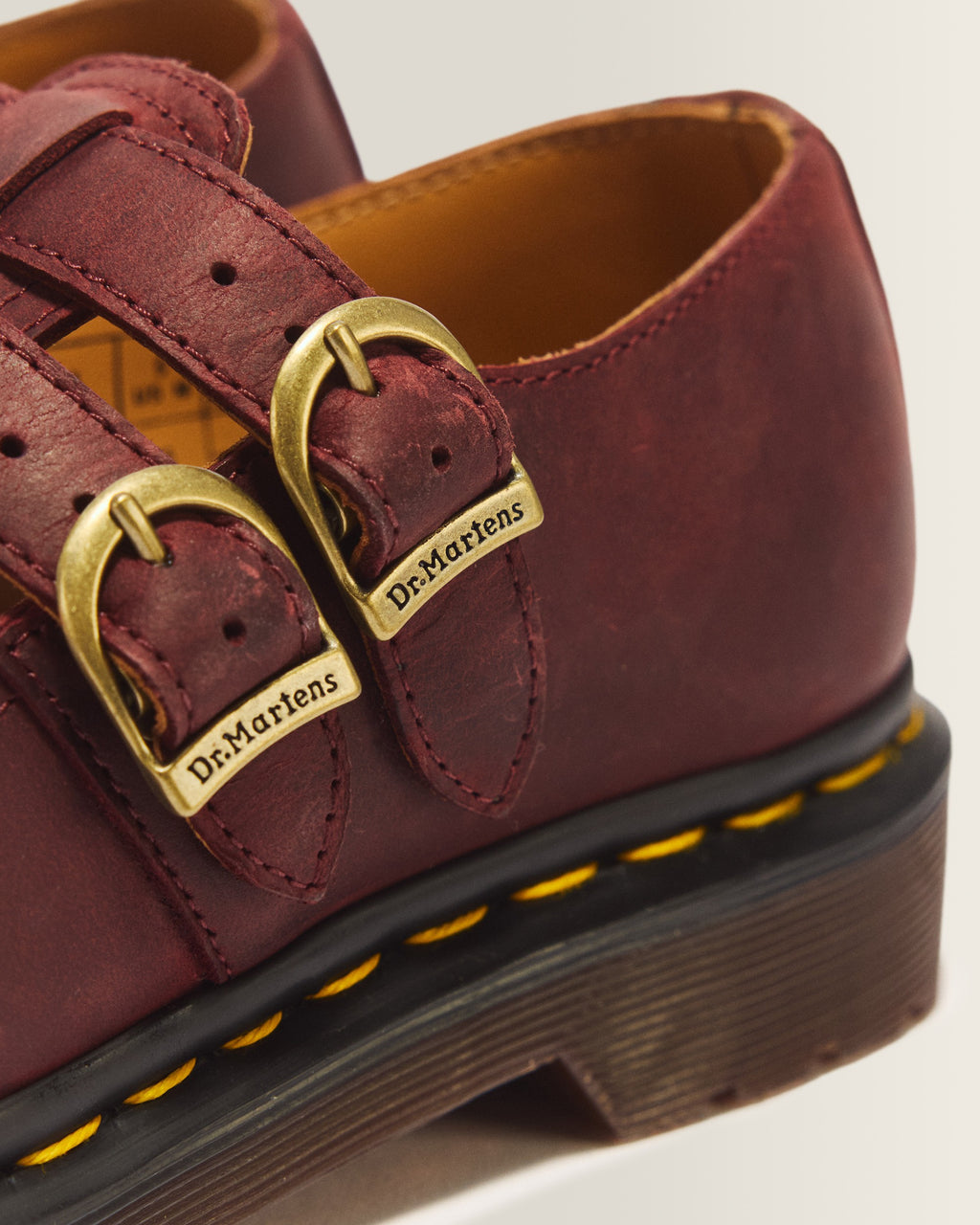 Merceditas 8065 de cuero Crazy Horse
