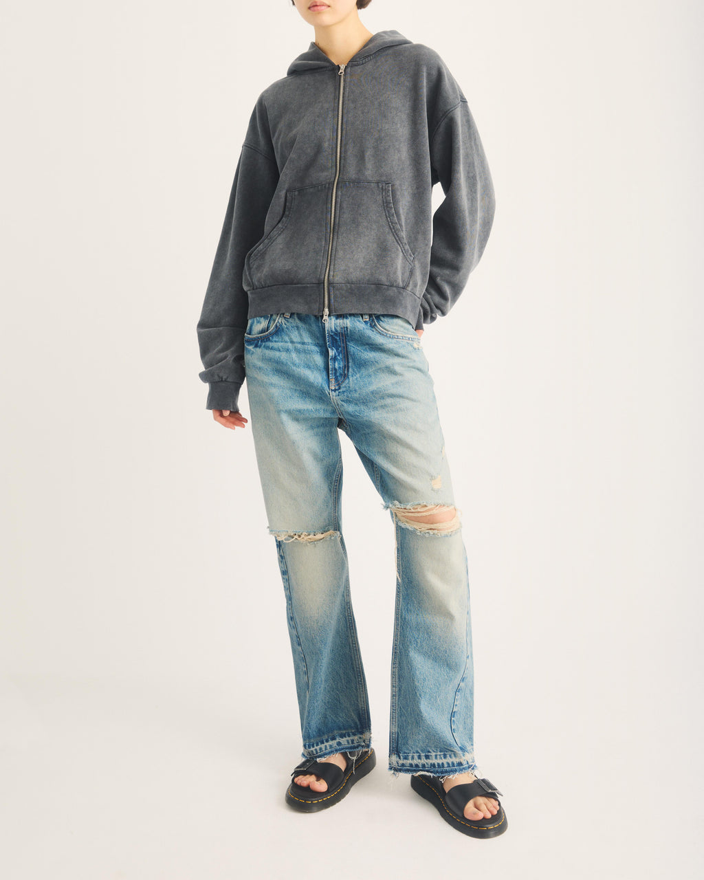 Sandalias Josef de cuero con hebilla Dr. Martens - vista lateral